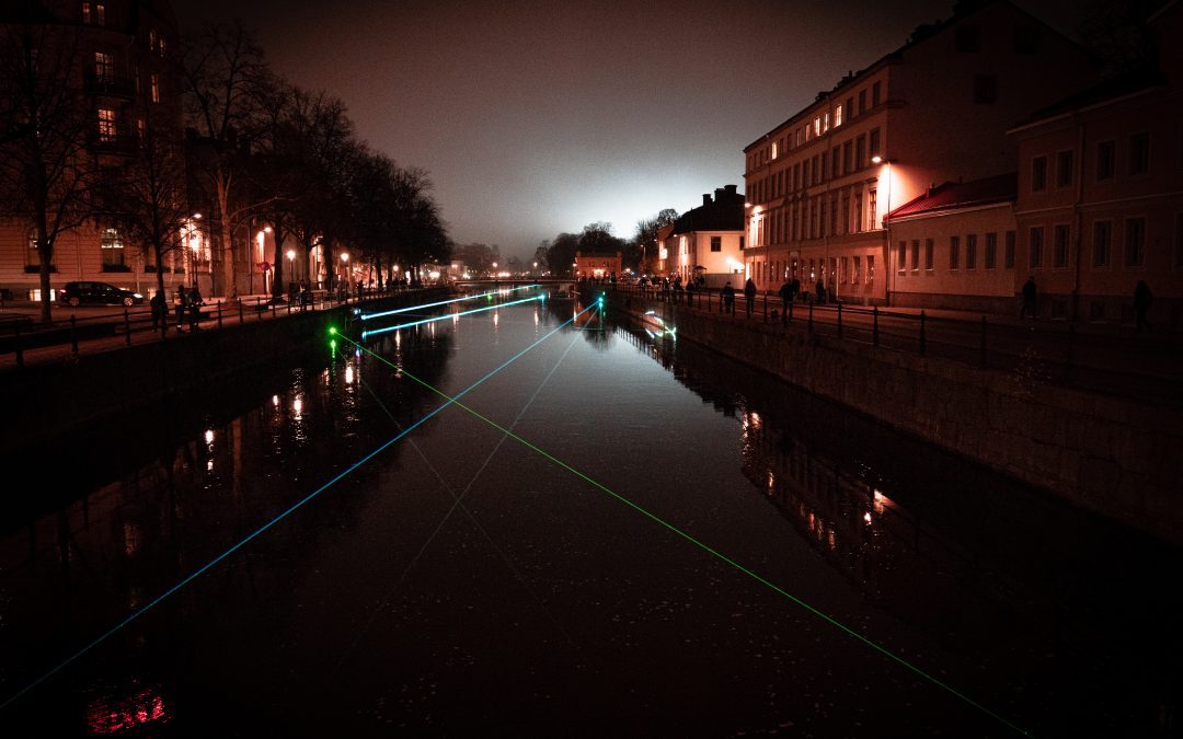 Follow the lights of the children