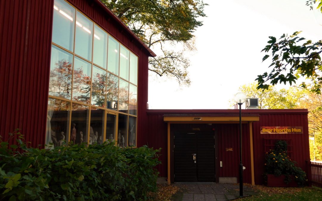 Höstlovsverkstad för familjen med konstnären Emilia Sundqvist