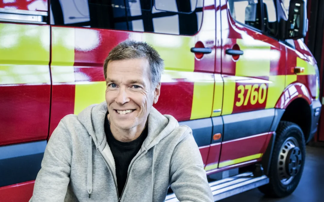 Johan Anderblad – Det tutar och blinkar