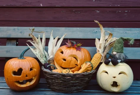 Halloween pumpor med pyssling